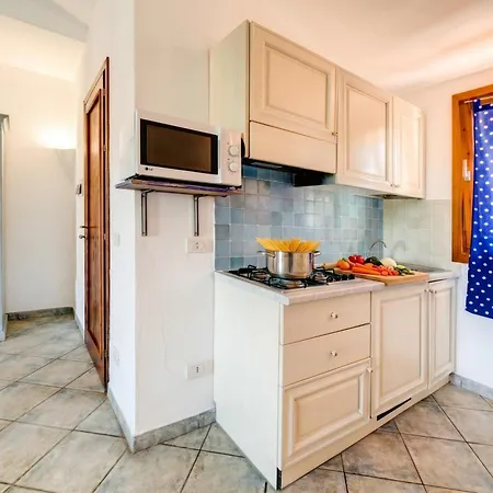 Village Apartment Palau